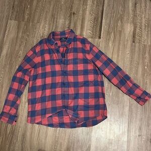 Plaid Vineyard vines shirt